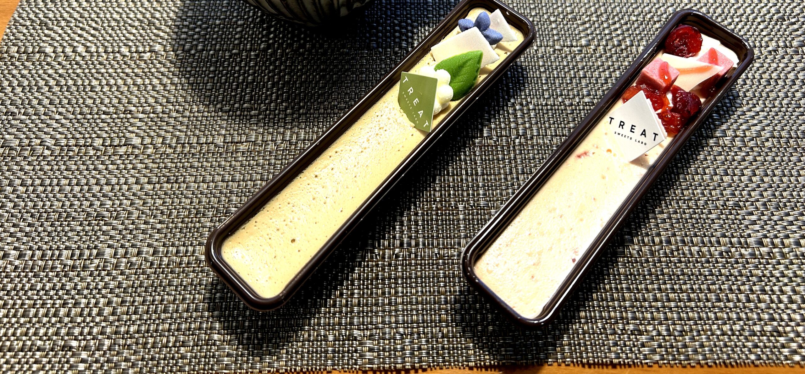 TREAT SWEETS LABO ストロベリーチーズケーキとロイヤルミルクティーチーズケーキ